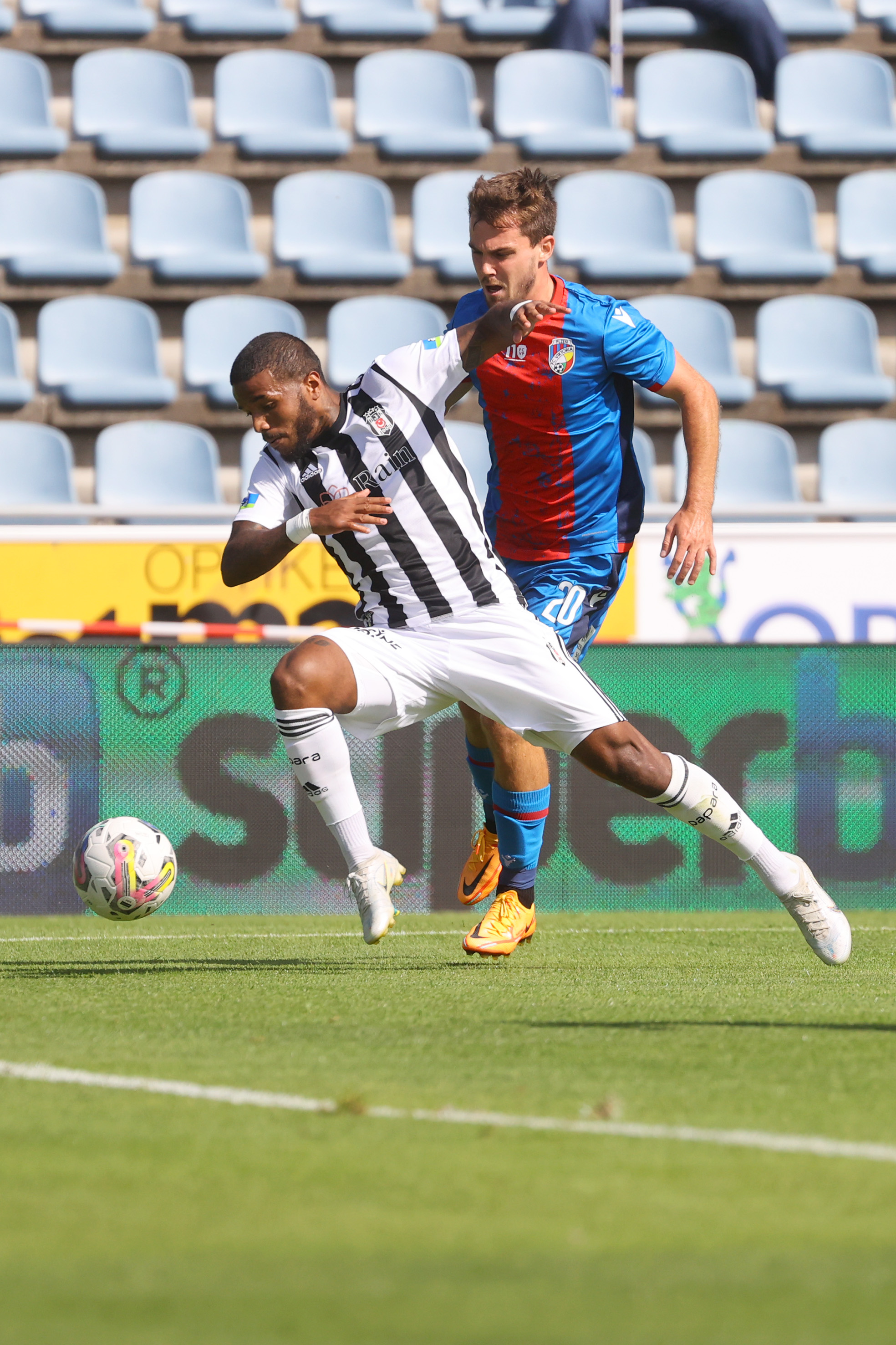 AA-20220712-28401946-28401945-BESIKTAS_VIKTORIA_PLZEN