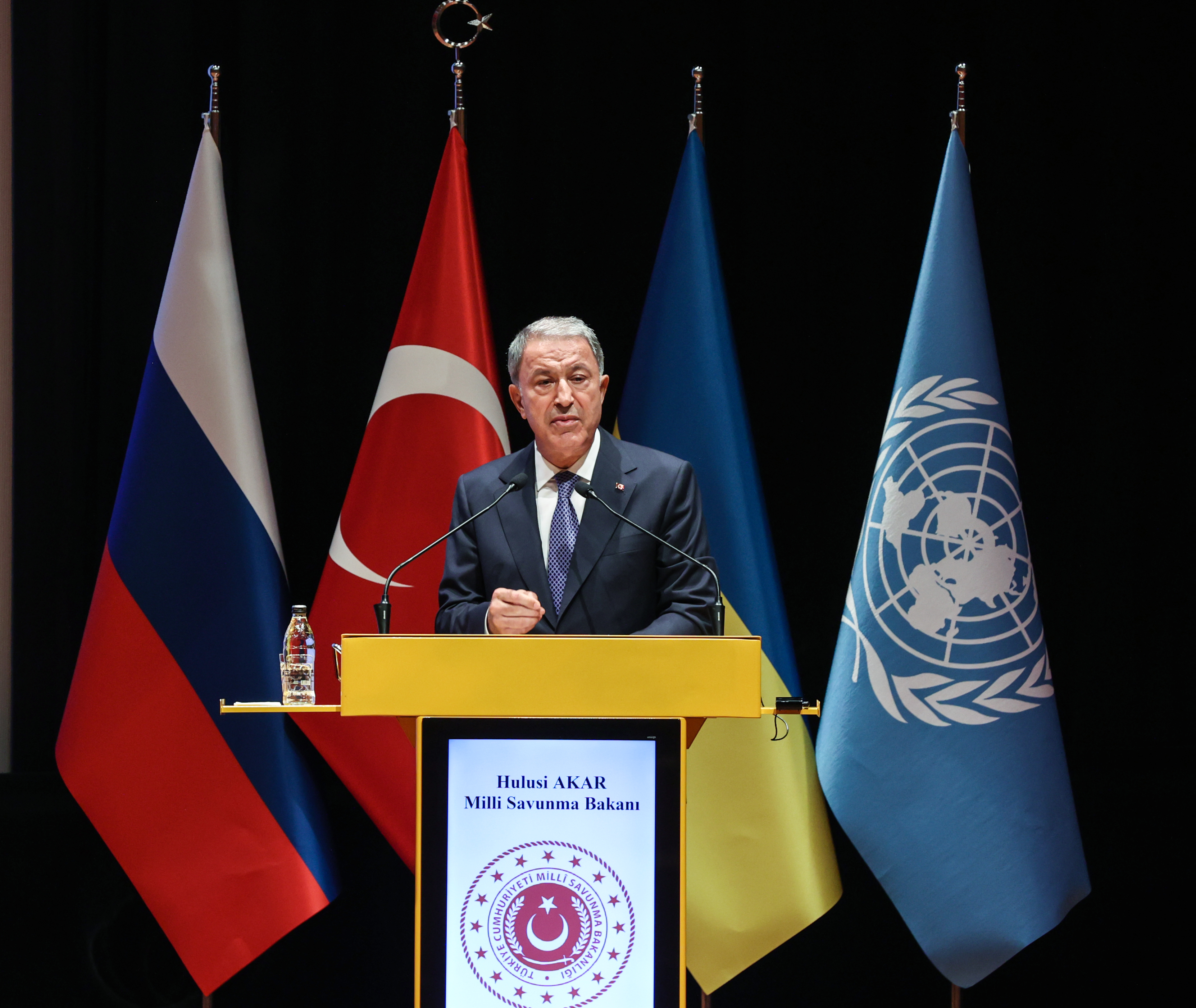 AA-20220820-28692799-28692794-MILLI_SAVUNMA_BAKANI_AKAR_BM_GENEL_SEKRETERI_GUTERRES_ILE_BASIN_TOPLANTISI_DUZENLEDI