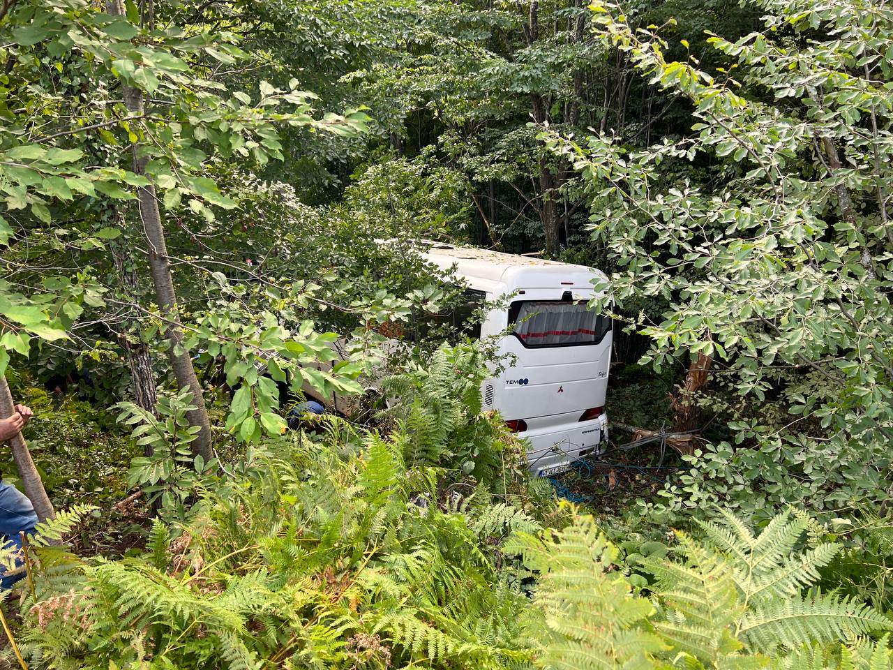 AA-20220828-28746970-28746966-BURSADA_TUR_OTOBUSU_KAZA_YAPTI