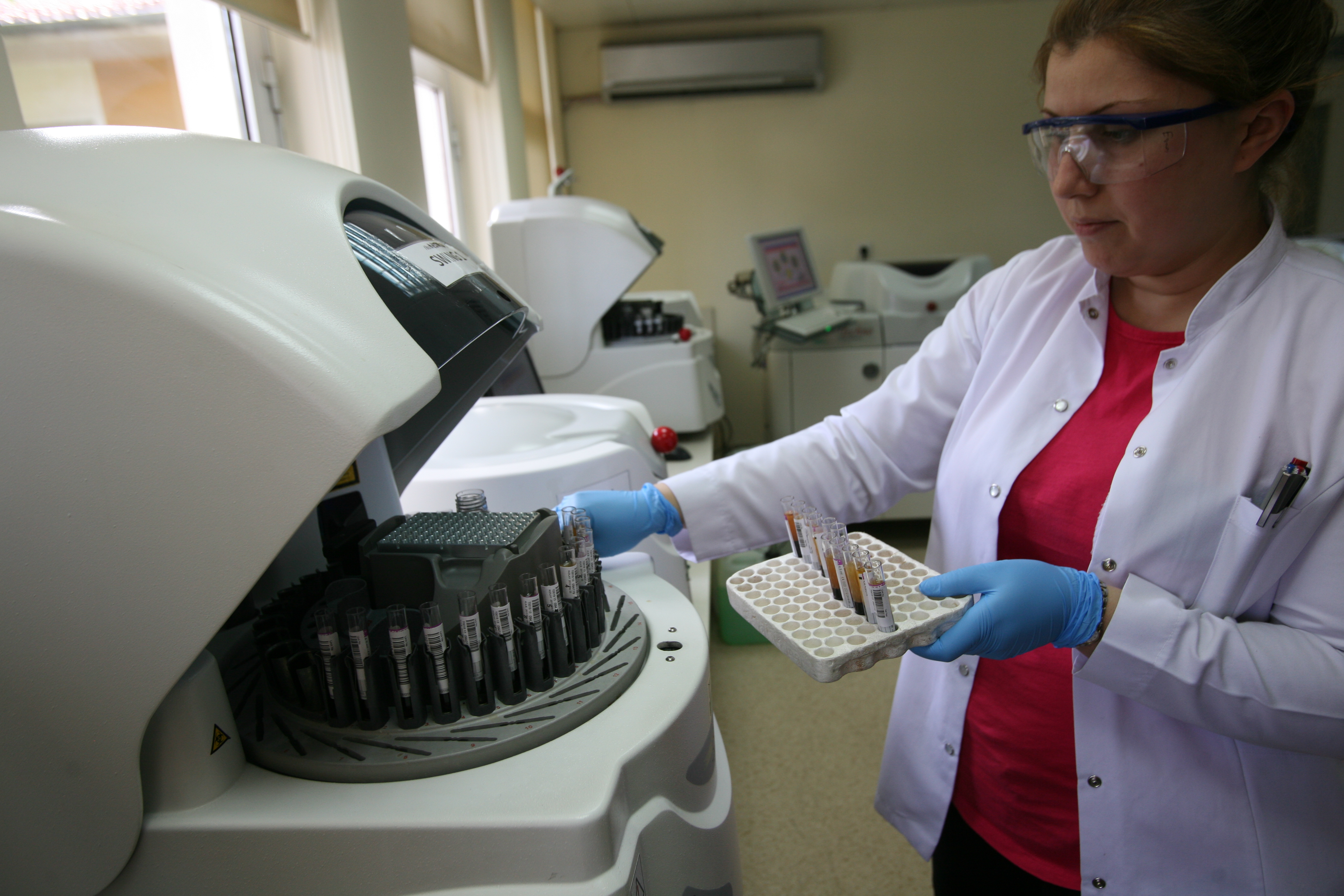 AA-20220917-28921205-28921204-KOK_HUCRE_BAGISCISI_850_BINE_ULASTI