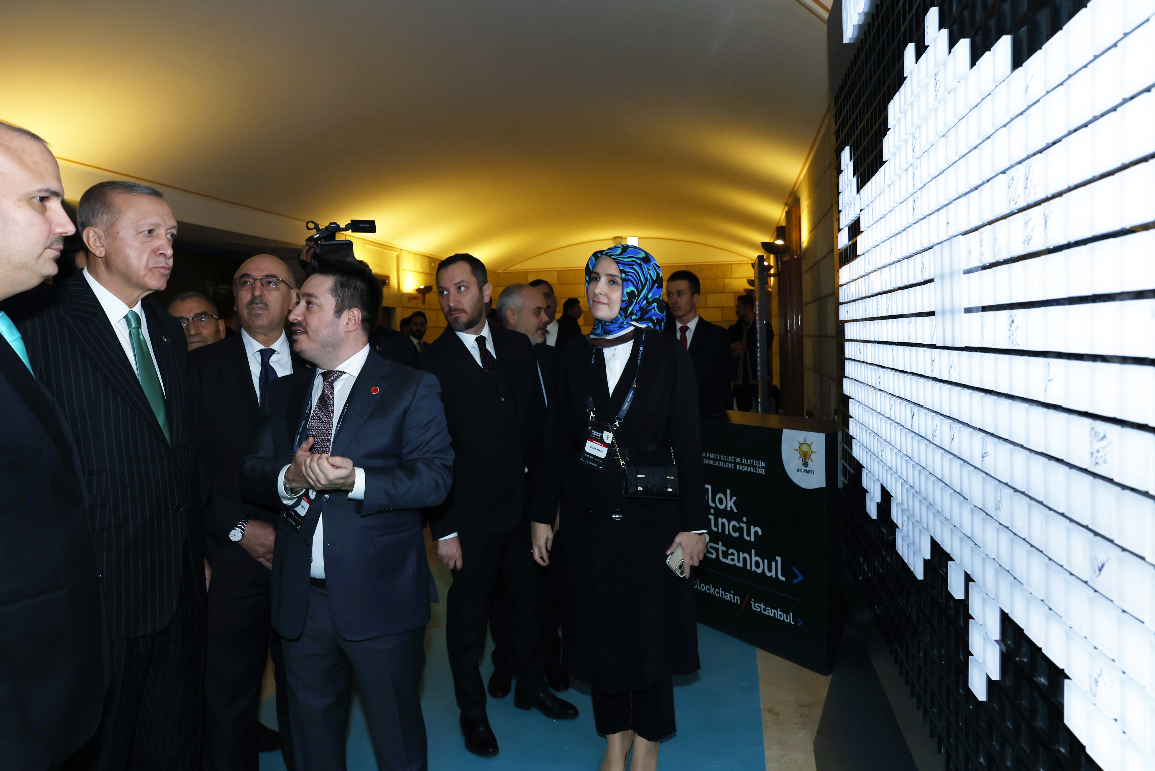 AA-20221021-29212850-29212843-CUMHURBASKANI_RECEP_TAYYIP_ERDOGAN
