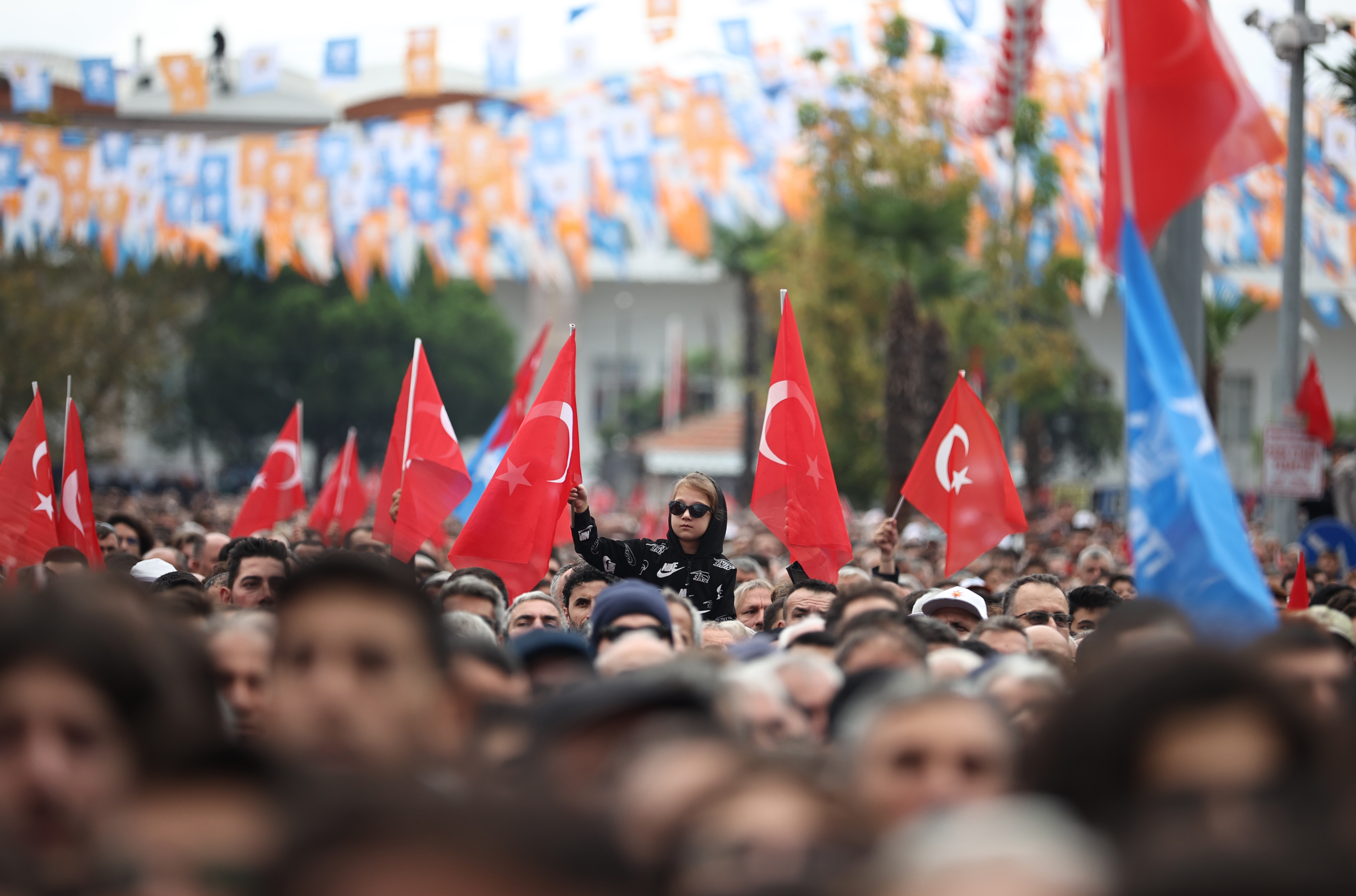 AA-20221008-29104925-29104921-BALIKESIRDE_TOPLU_ACILIS_TORENI