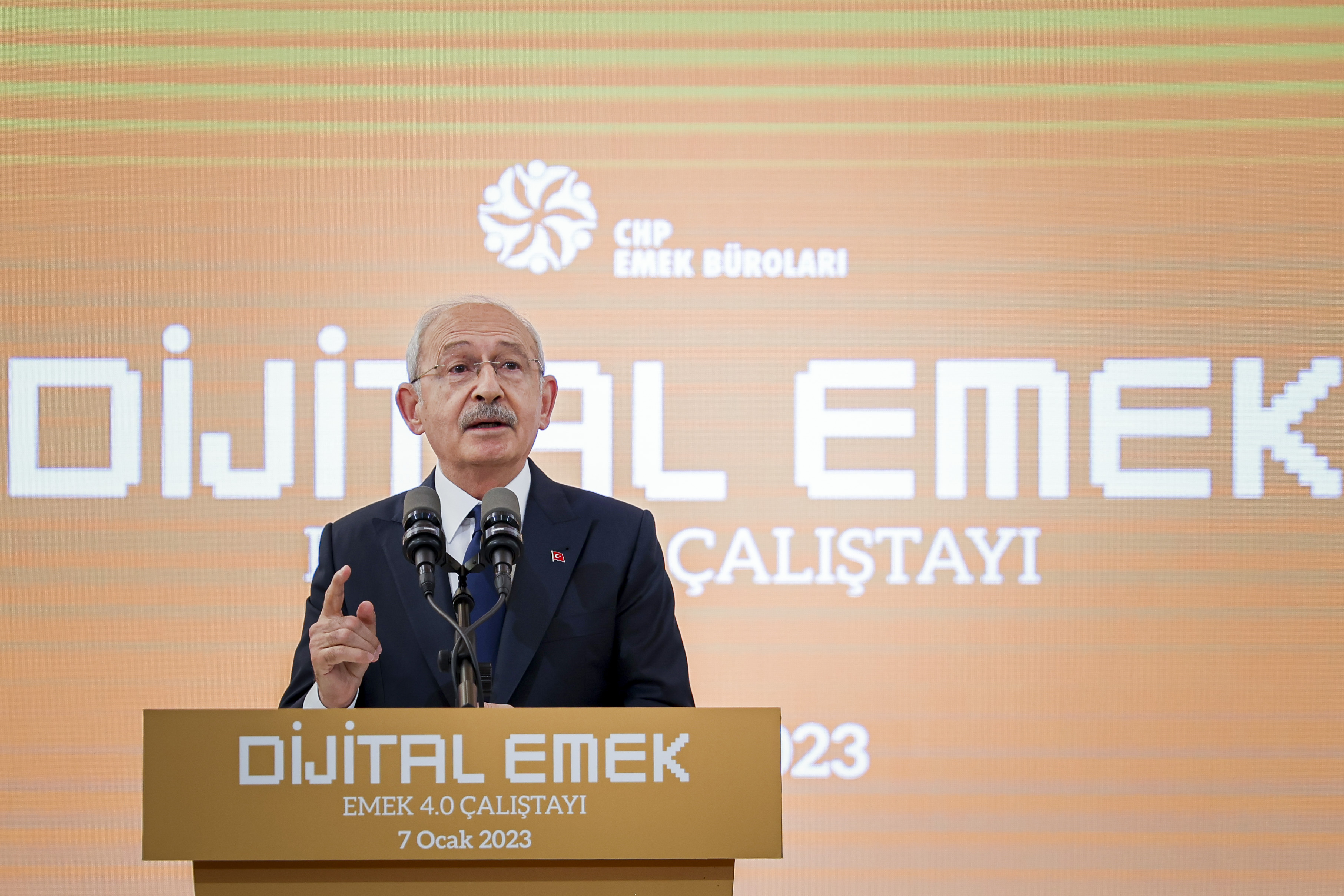 AA-20230107-29931432-29931428-CHP_GENEL_BASKANI_KILICDAROGLU_DIJITAL_EMEK_40_CALISTAYINDA_KONUSTU