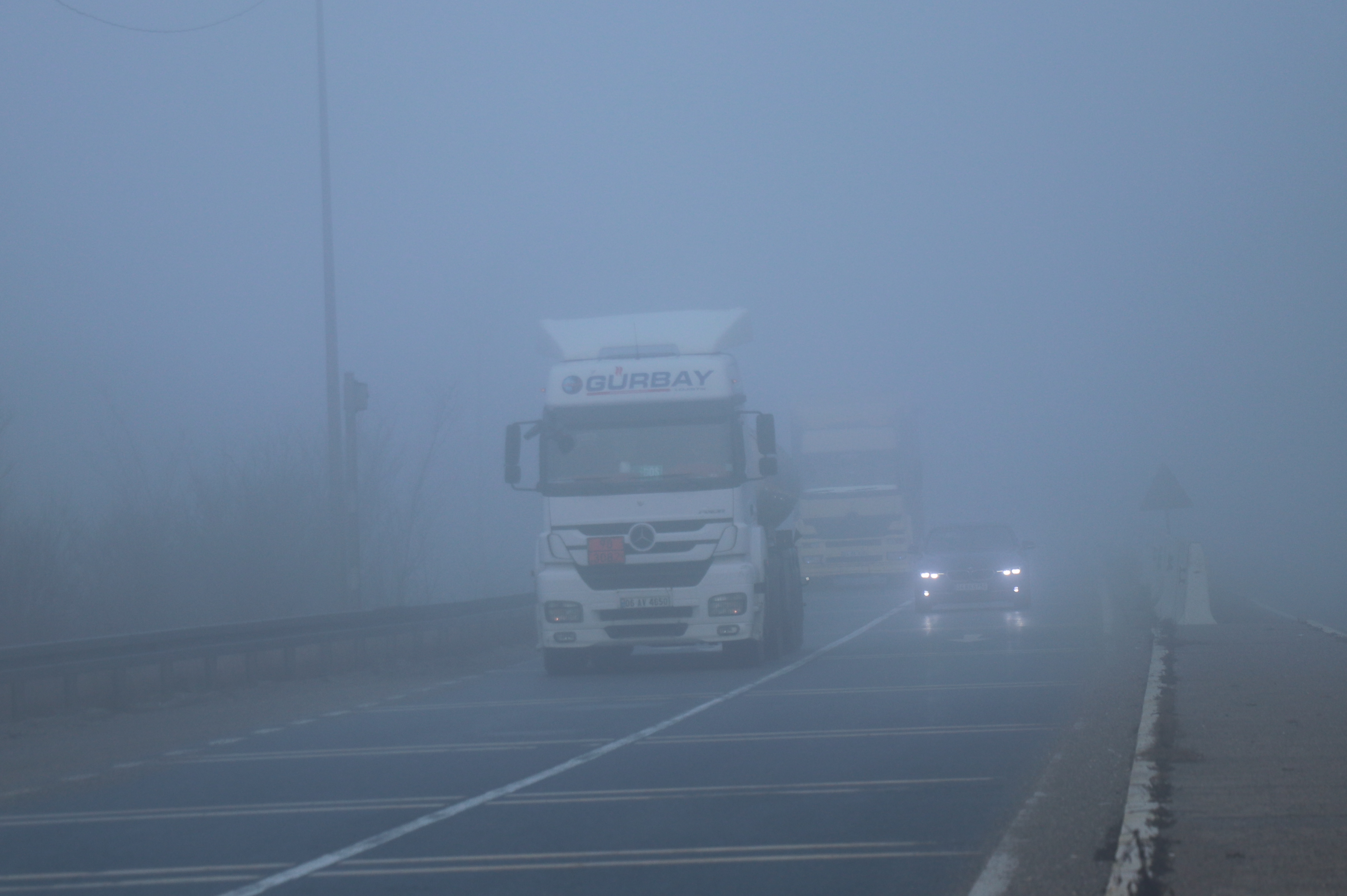 AA-20230105-29913367-29913358-BOLU_DAGINDA_SIS_GORUS_MESAFESINI_DUSURDU