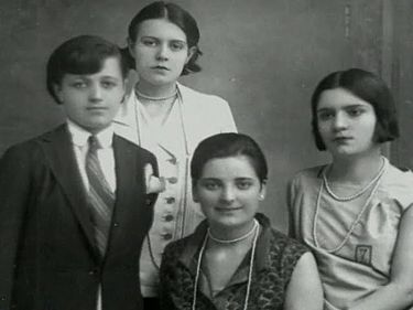 375px-RukiyeSabihaAfetZehra