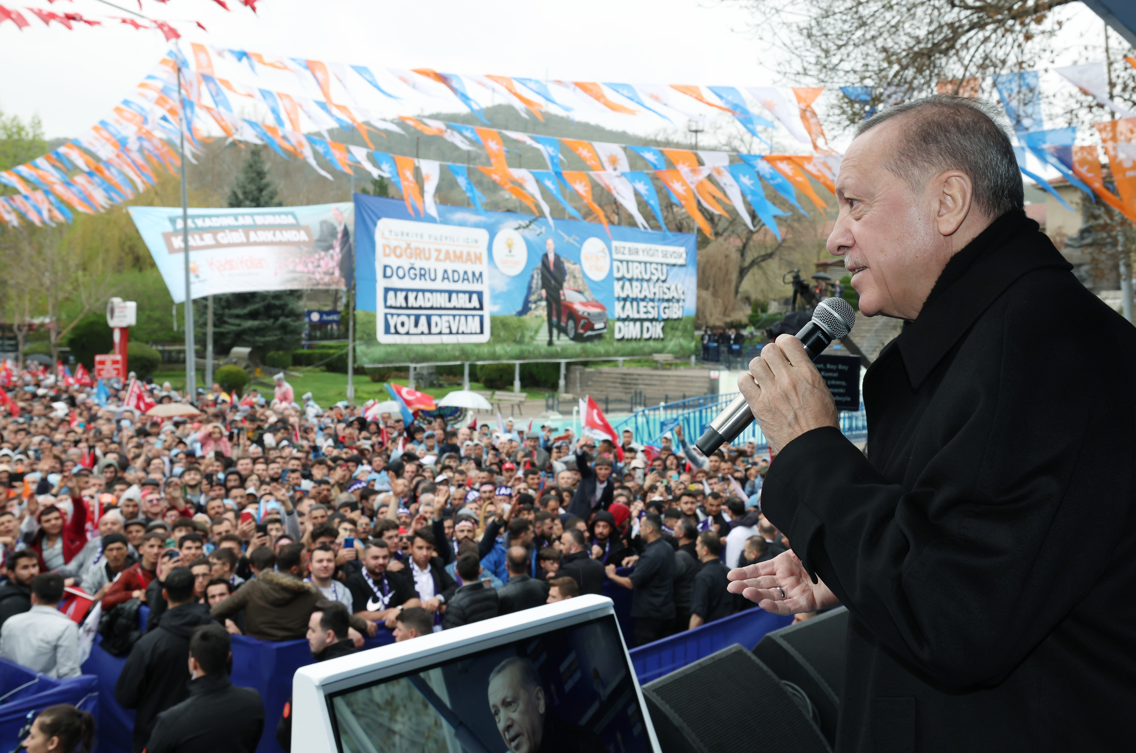 AA-20230418-30887411-30887404-CUMHURBASKANI_RECEP_TAYYIP_ERDOGAN