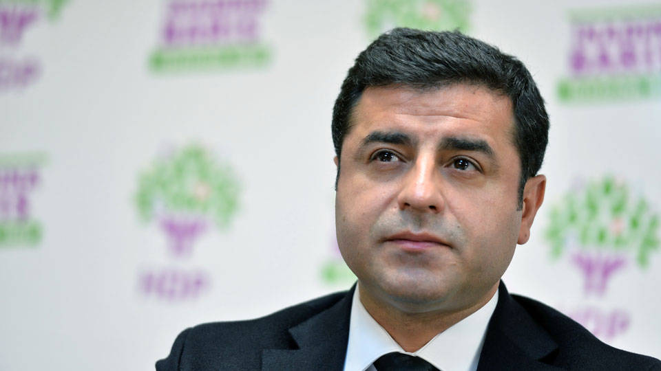 selahattin-demirtas-asla-teslim-olmak-yok-mucadeleye-devam
