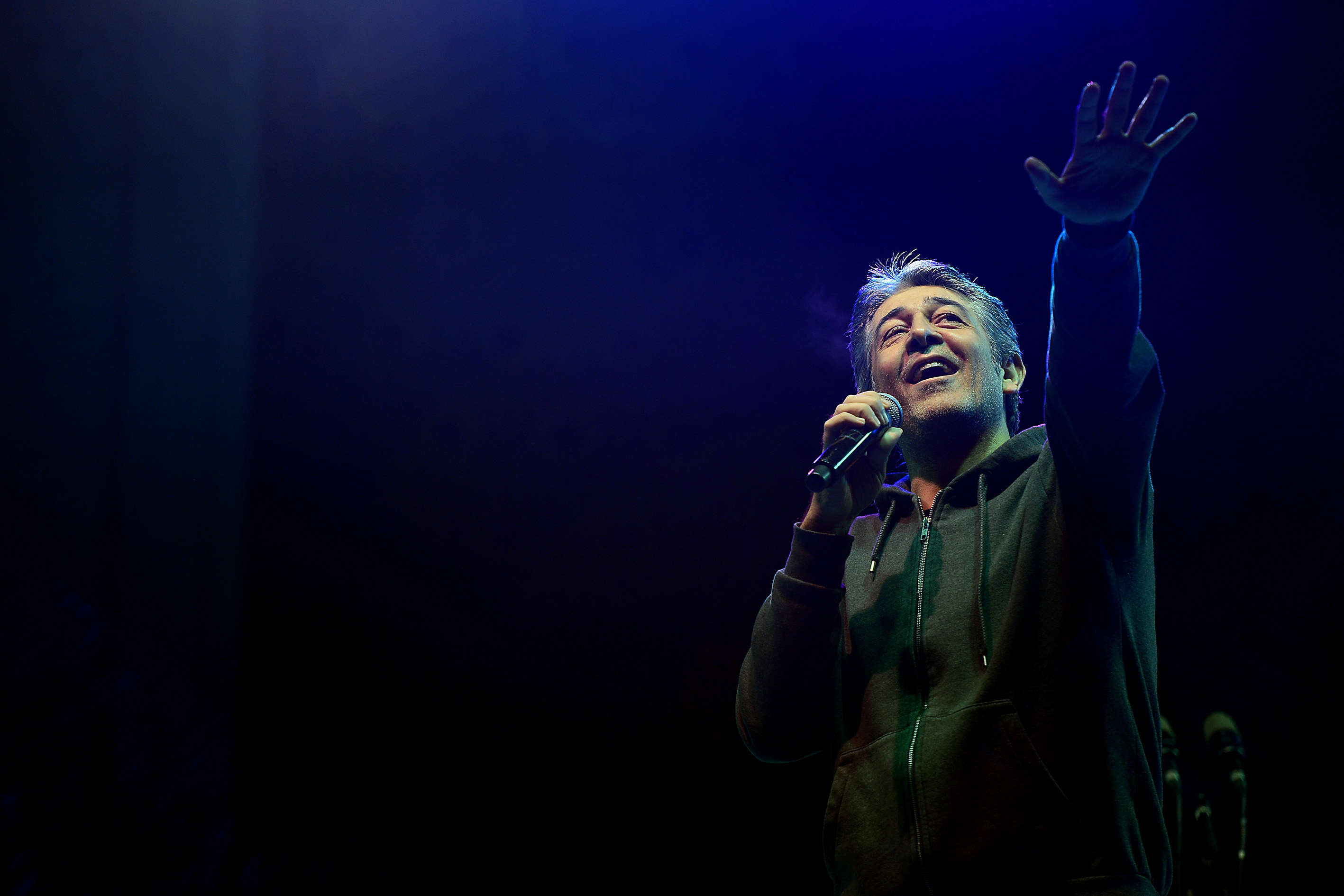 AA-20230731-31807366-31807365-ANADOLU_ROCK_MUZIGININ_SEVGI_ADAMI_MURAT_GOGEBAKAN