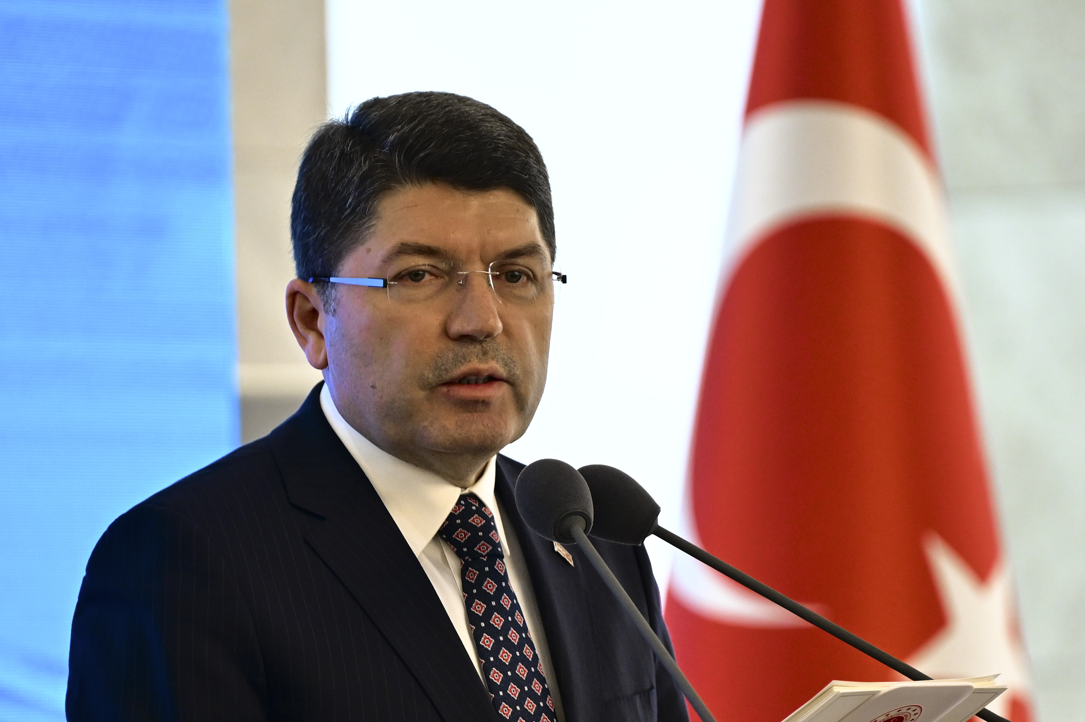 AA-20240125-33526205-33526201-YENI_ANAYASA_GENEL_DEGERLENDIRME_CALISTAYI_CUMHURBASKANLIGI_KULLIYESINDE_YAPILDI