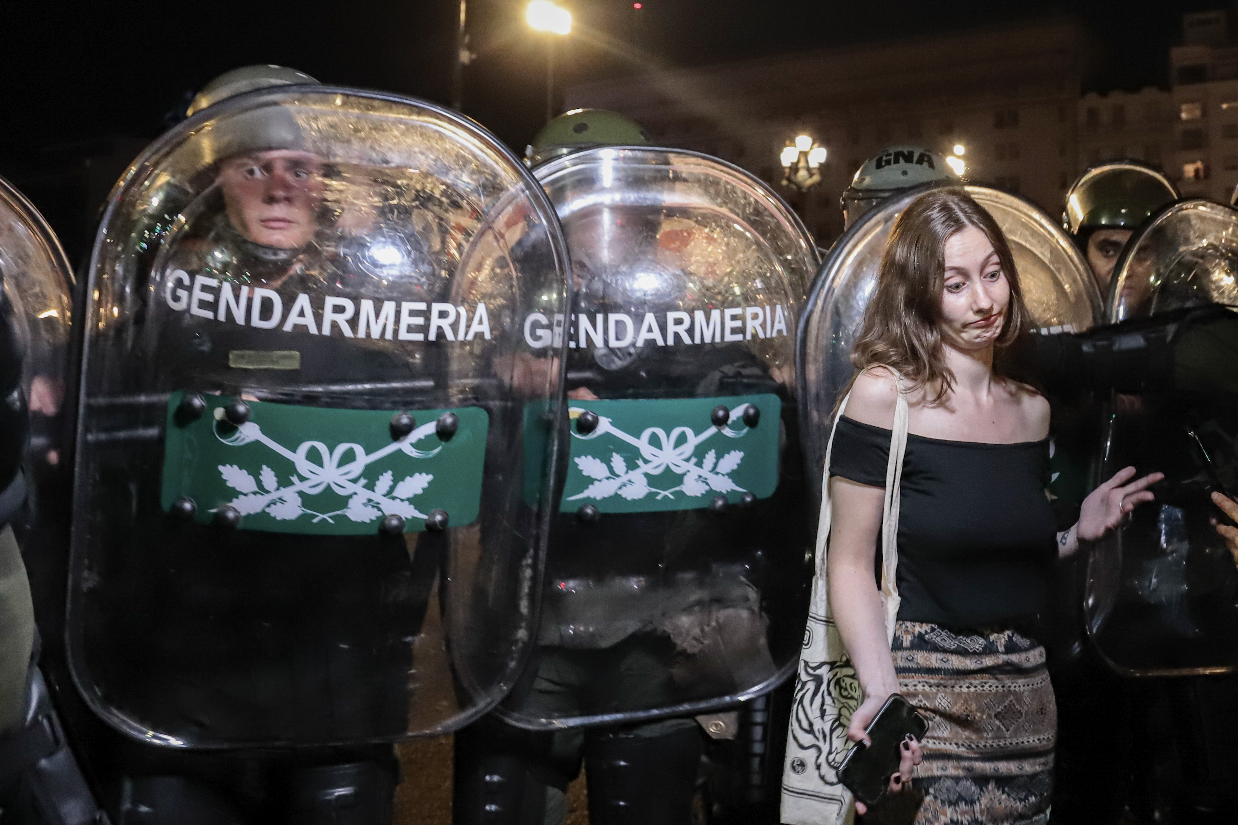 Arjantin'de 'Torba Yasa' görüşmelerine karşı protesto!