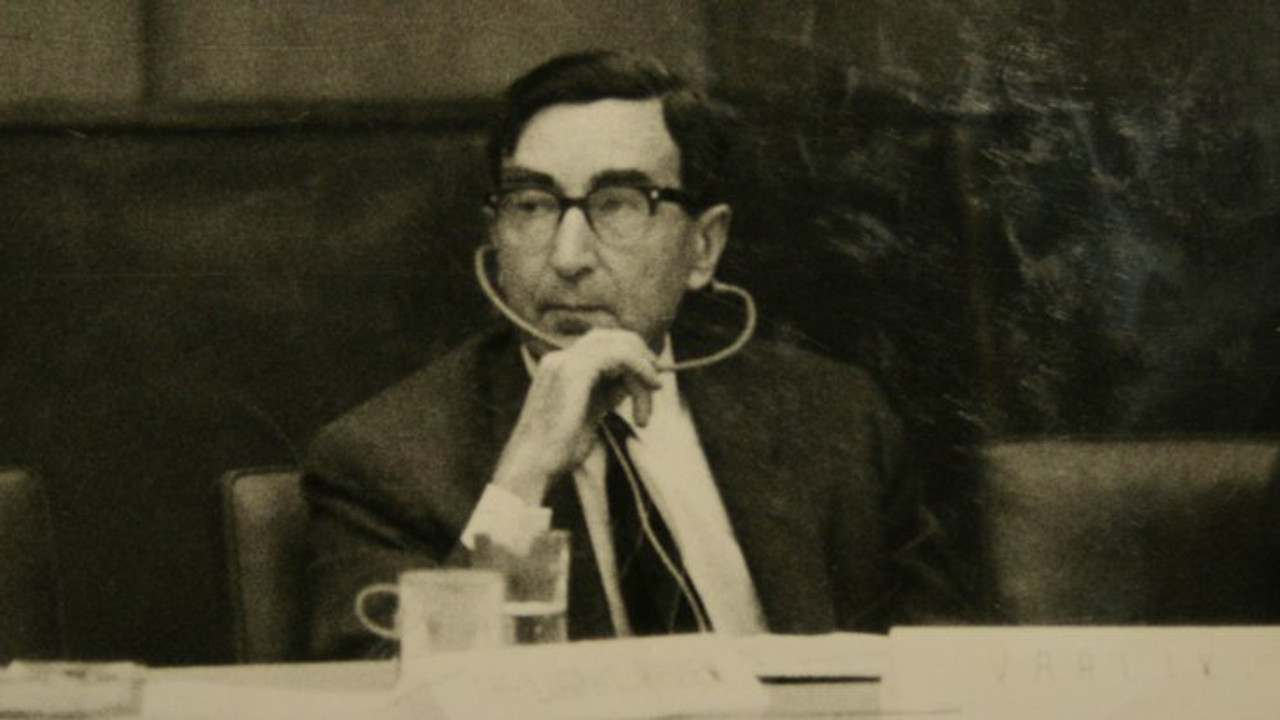 Yasar Nabi Nayir Varlik Dergis 9 1