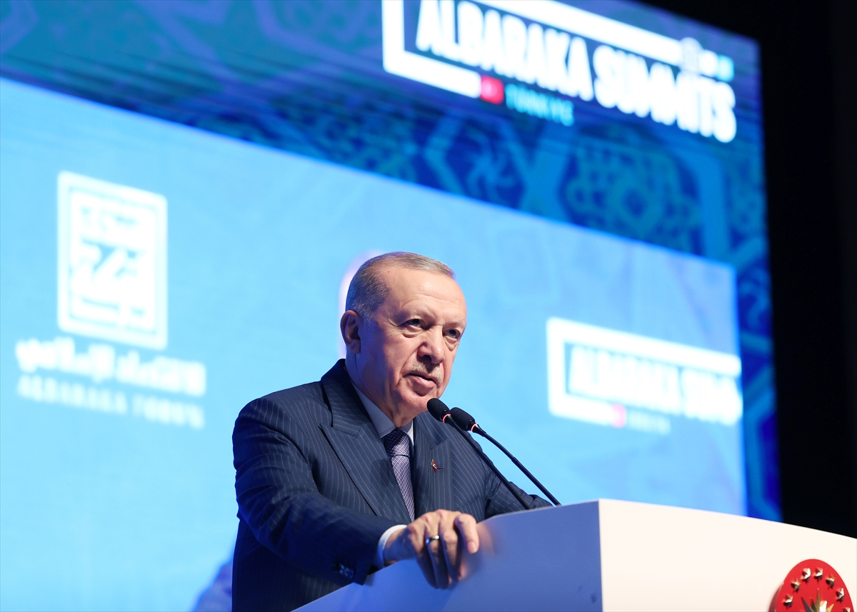 Aa 20240524 34668814 34668809 Cumhurbaskani Erdogan Albaraka Islami Finans Zirvesinde Konustu (1)