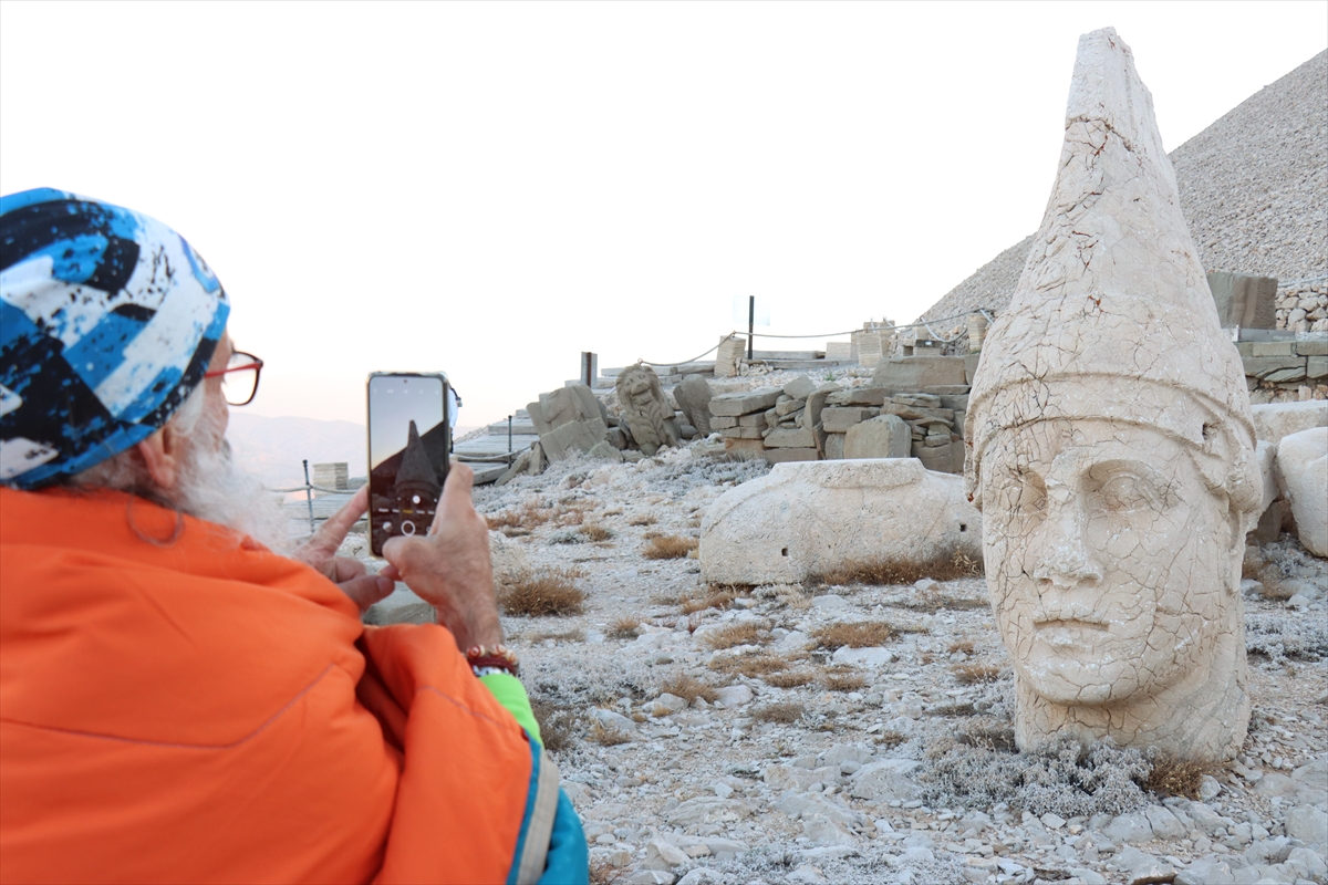 Doğu-Batı Dostluk ve İpek Yolu Rallisi'nin 5. durağı Nemrut Dağı oldu