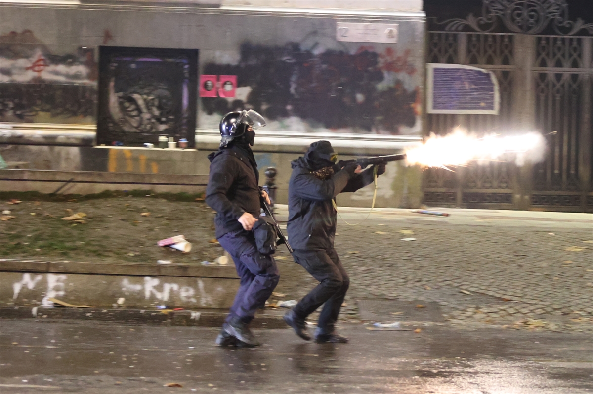 A A 20241207 36410899 36410890 T I F L I S T E G O S T E R I C I L E R I L E P O L I S A R A S I N D A A R B E D E Y A S A N I N C A C E V I K K U V V E T P R O T E S T O Y A M U D A H A L E E T T I