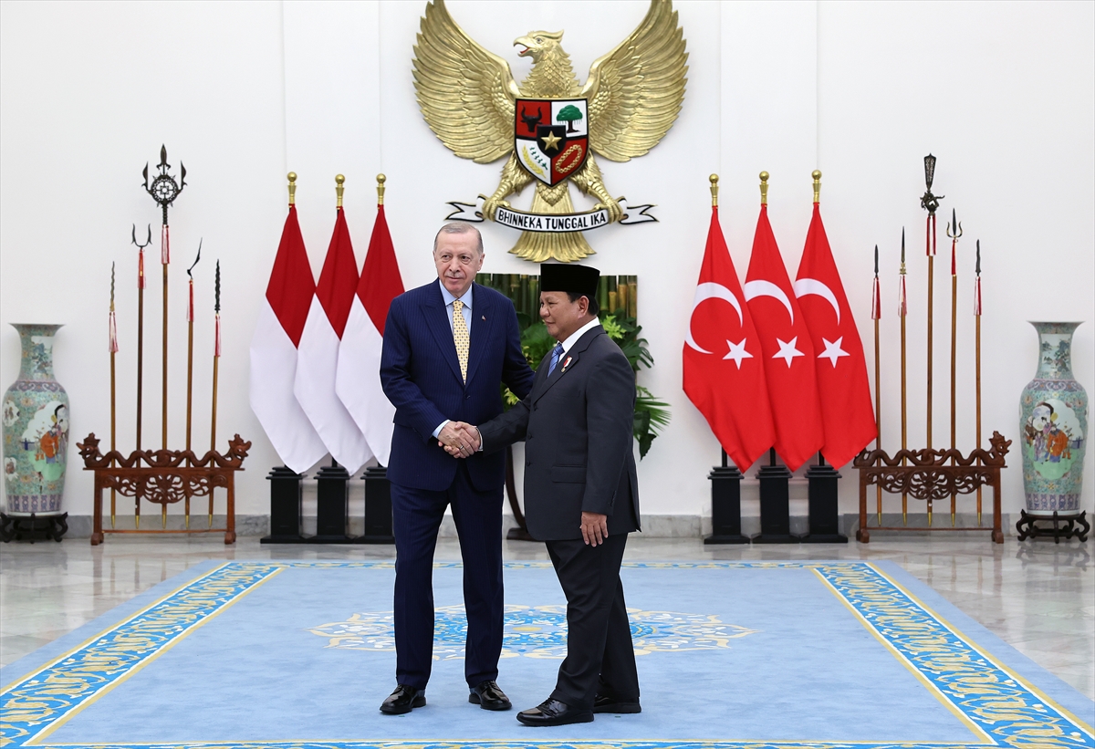 A A 20250212 37025922 37025917 C U M H U R B A S K A N I E R D O G A N E N D O N E Z Y A D A C U M H U R B A S K A N I S U B I A N T O T A R A F I N D A N R E S M I T O R E N L E K A R S I L A N D I