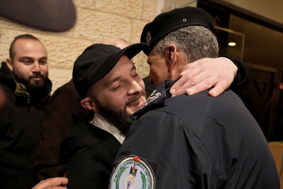 A A 20250227 37179258 37179241 I S R A I L I N S E R B E S T B I R A K T I G I F I L I S T I N L I E S I R L E R R A M A L L A H T A C O S K U Y L A K A R S I L A N D I