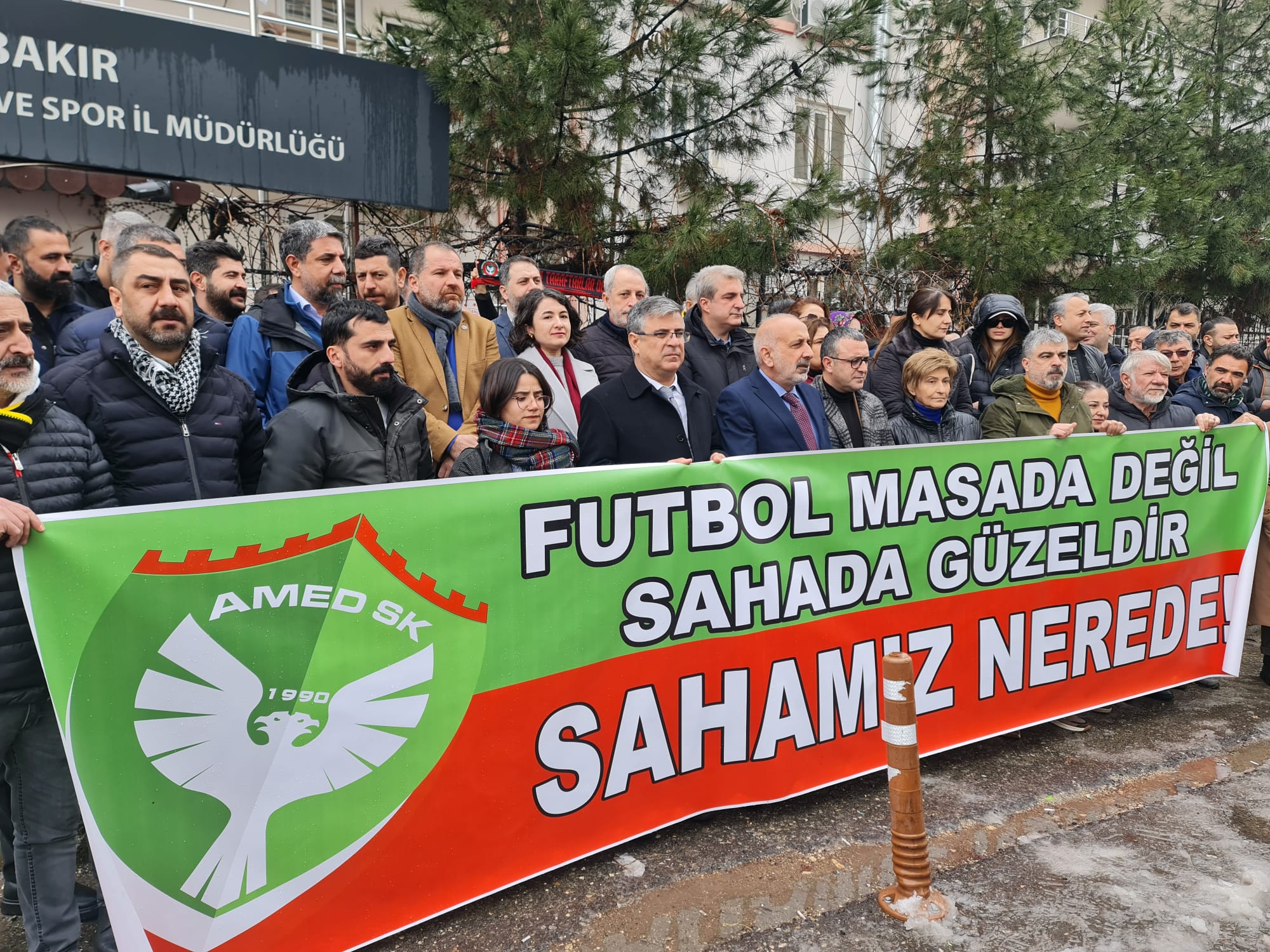 Gjl B7R7 X A A An Fy J