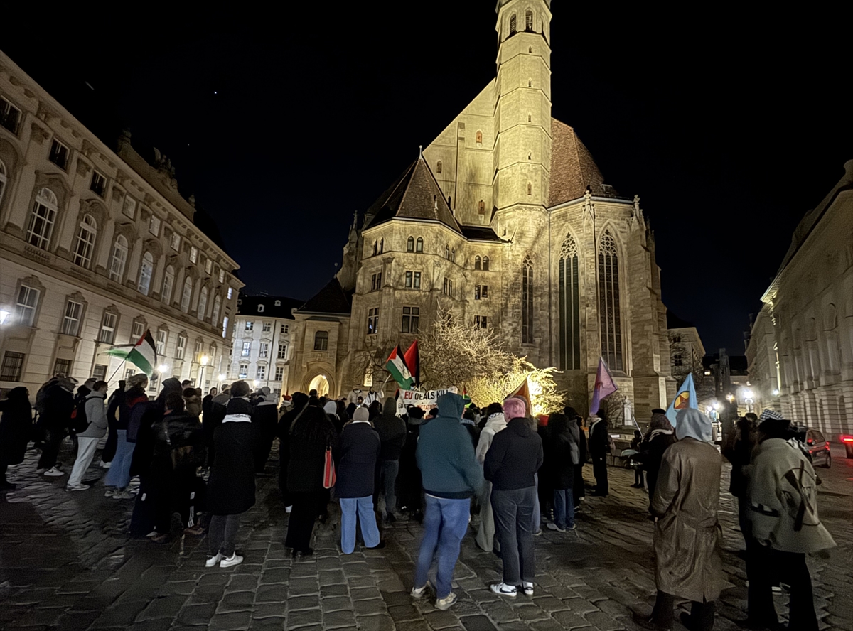 A A 20250318 37384263 37384262 A V U S T U R Y A D A I S R A I L I N G A Z Z E D E A T E S K E S I B O Z M A S I P R O T E S T O E D I L D I