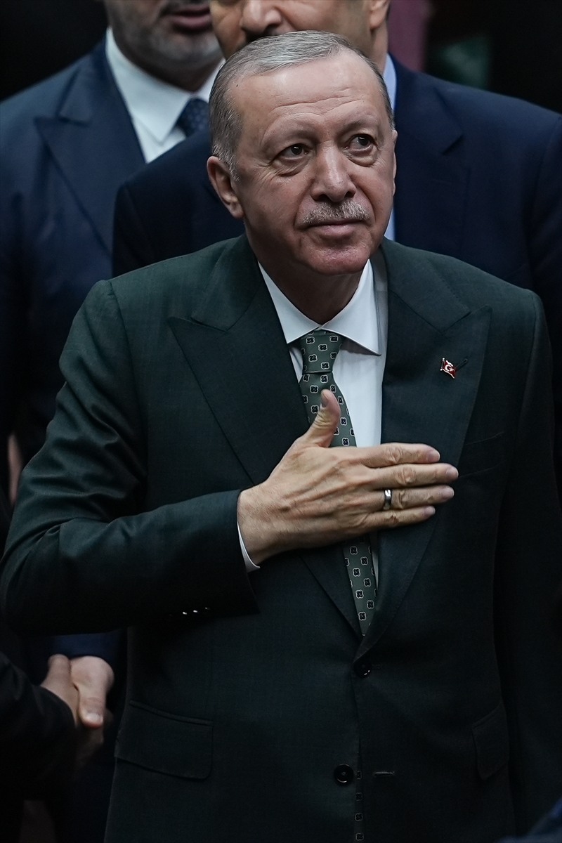 A A 20250409 37575889 37575887 A K P A R T I T B M M G R U P T O P L A N T I S I