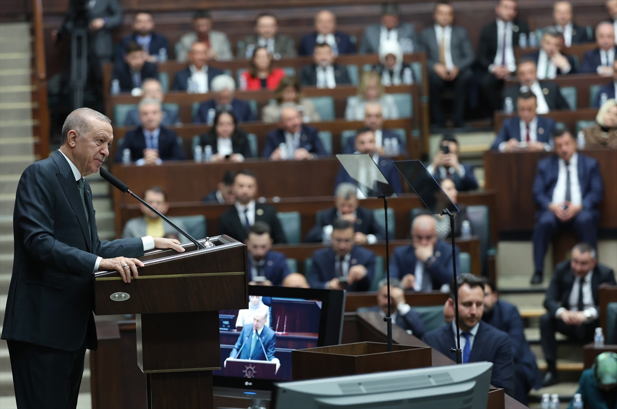 A A 20250409 37576350 37576347 A K P A R T I T B M M G R U P T O P L A N T I S I