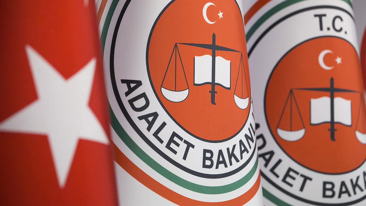 Adalet Bakanligi 1486895