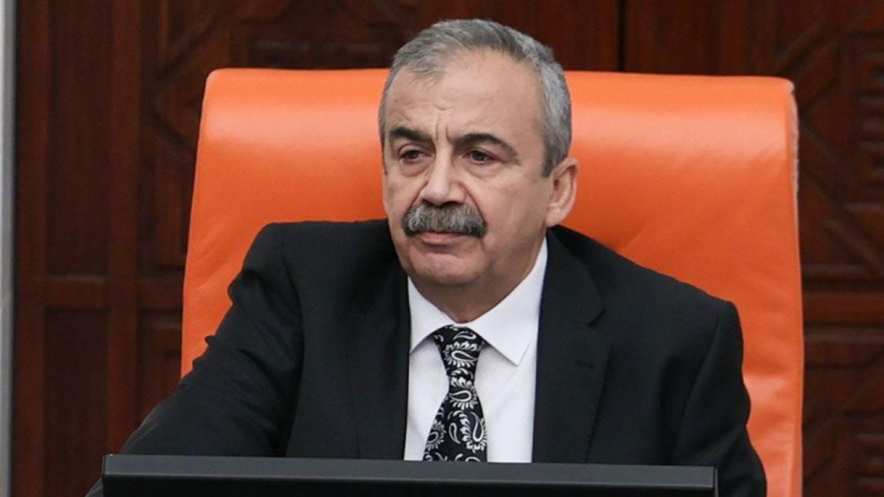 Sırrı Süreyya