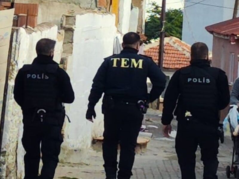 Tem02