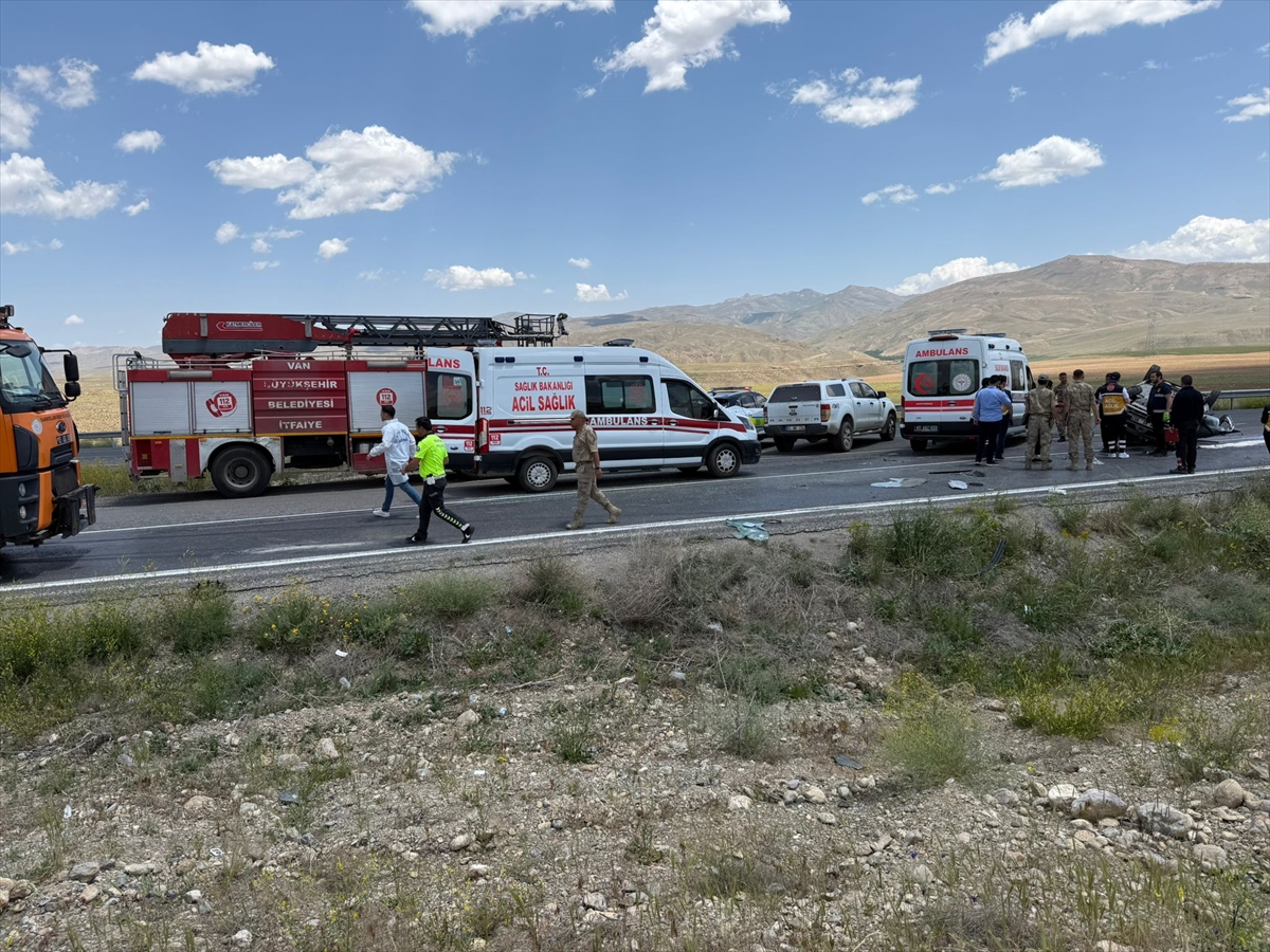 A A 20250618 38314842 38314838 V A N D A M E Z U N I Y E T T O R E N I N E G I D E N L E R I N B U L U N D U G U O T O M O B I L D E K I 1 K I S I O L D U 4 K I S I Y A R A L A N D I