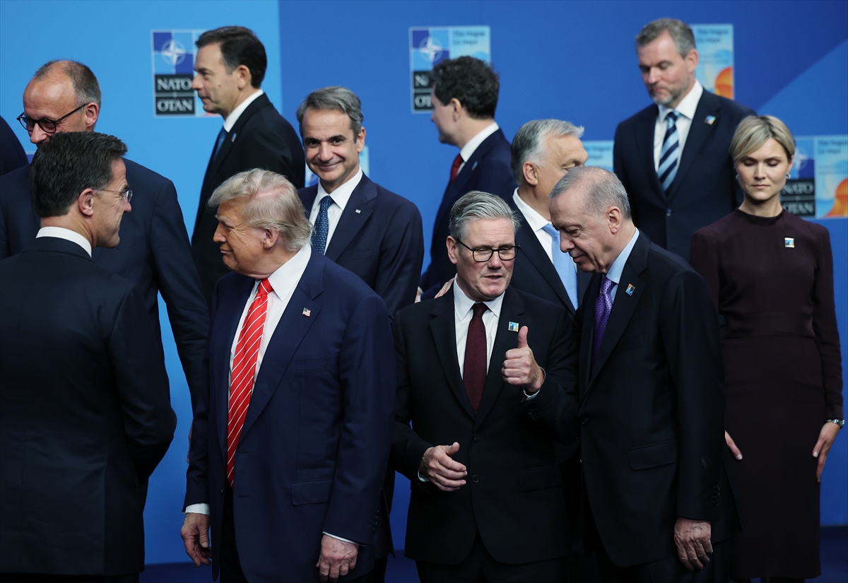 A A 20250625 38381651 38381650 C U M H U R B A S K A N I E R D O G A N N A T O L I D E R L E R Z I R V E S I N D E A I L E F O T O G R A F I C E K I M I N E K A T I L D I