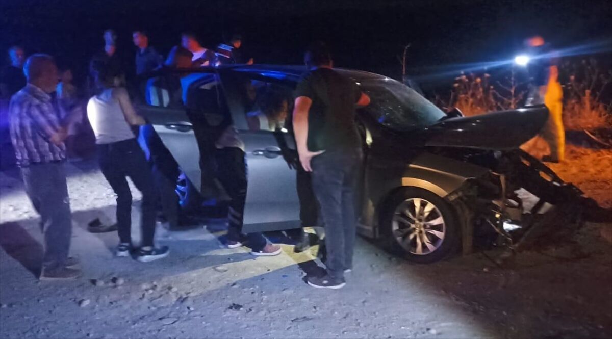 A A 20250702 38454584 38454582 B A L I K E S I R D E Z I N C I R L E M E T R A F I K K A Z A S I N D A 9 K I S I Y A R A L A N D I