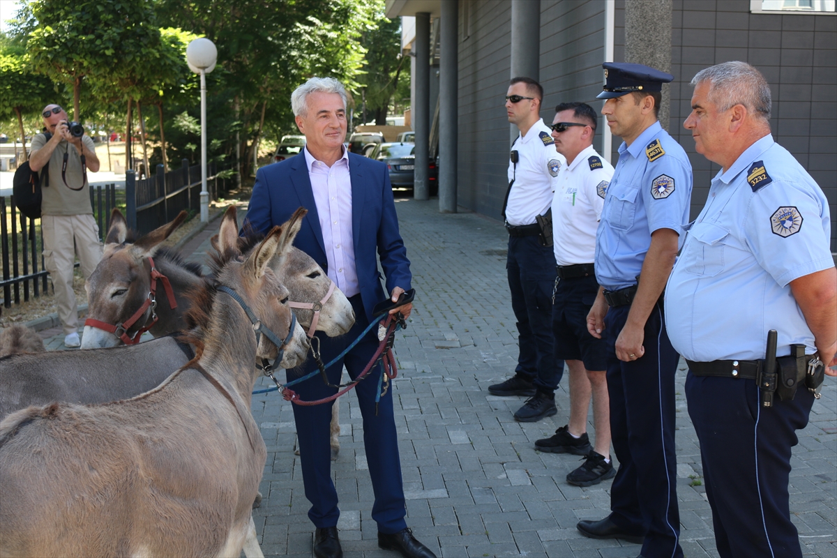 A A 20250703 38459924 38459923 K O S O V A D A 41 O T U R U M A R A G M E N M E C L I S B A S K A N I N I N S E C I L E M E M E S I E S E K L E R L E P R O T E S T O E D I L D I