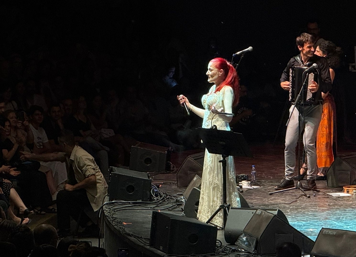 A A 20250713 38552755 38552751 C A N D A N E R C E T I N V E B A R C E L O N A G I P S Y K L E Z M E R O R C H E S T R A S I B U R S A D A K O N S E R V E R D I