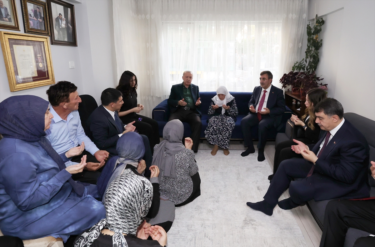 A A 20250714 38555339 38555336 C U M H U R B A S K A N I R E C E P T A Y Y I P E R D O G A N