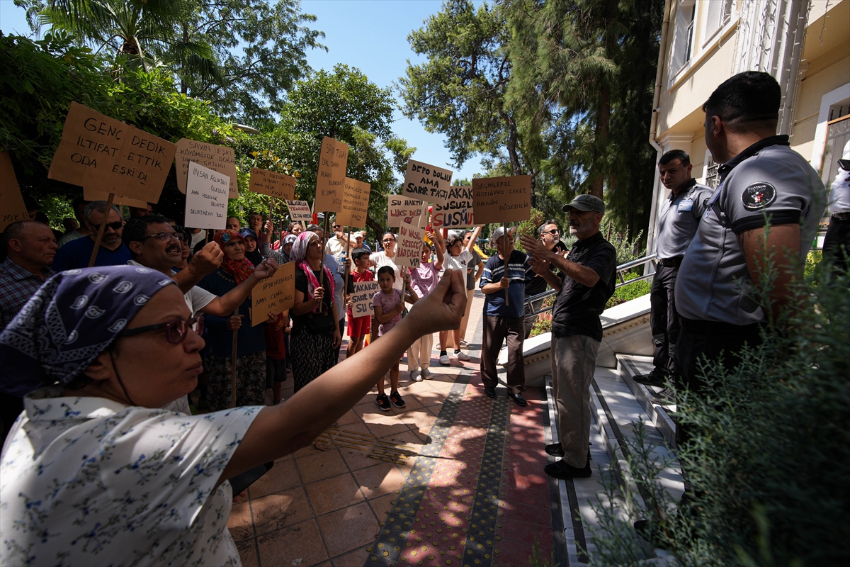 A A 20250714 38557419 38557399 I Z M I R D E 20 G U N D U R S U L A R I K E S I K O L A N M A H A L L E S A K I N L E R I N D E N B E L E D I Y E Y E T E P K I