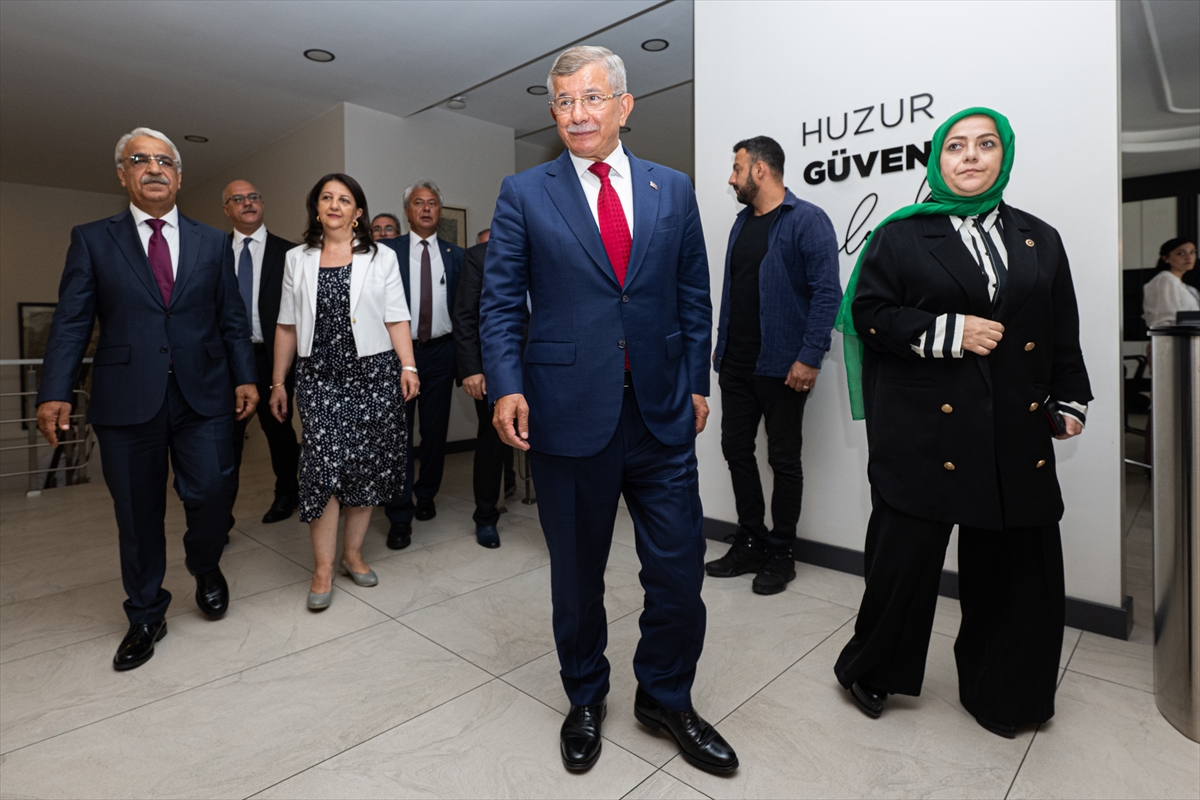 A A 20250716 38577309 38577306 D E M P A R T I H E Y E T I N D E N G E L E C E K P A R T I S I G E N E L B A S K A N I D A V U T O G L U N A Z I Y A R E T