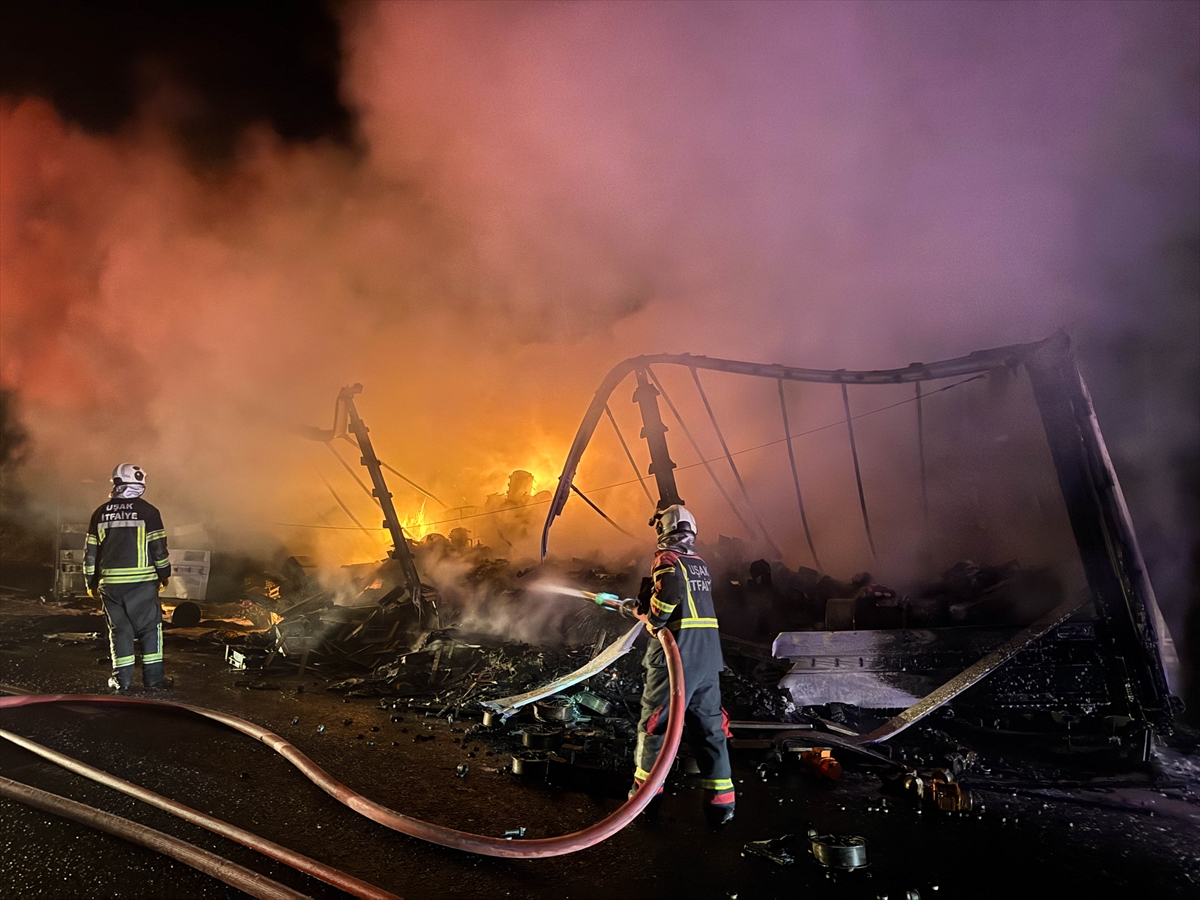 A A 20250718 38599888 38599887 U S A K T A S E Y I R H A L I N D E K I T I R I N D O R S E S I A L E V A L D I