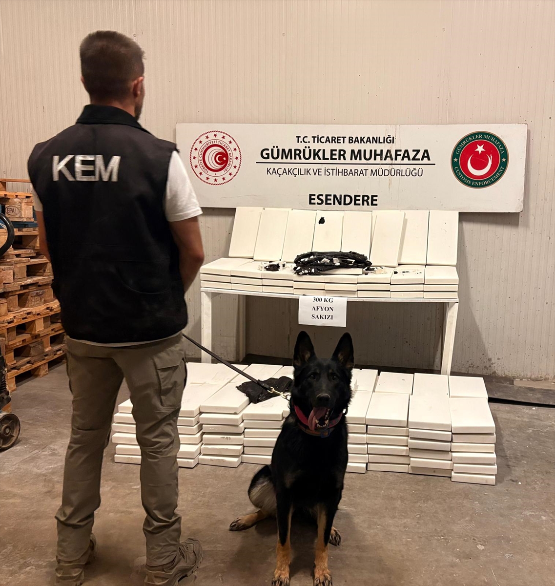 A A 20250724 38654730 38654727 H A K K A R I D E M E R M E R B L O K L A R I N A R A S I N A G I Z L E N M I S 300 K I L O G R A M A F Y O N S A K I Z I E L E G E C I R I L D I