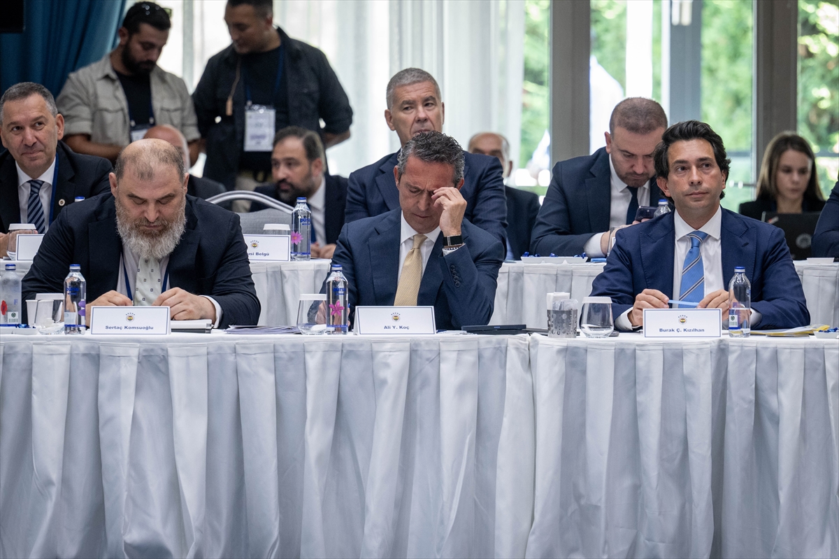 A A 20250726 38666997 38666988 F E N E R B A H C E K U L U B U Y U K S E K D I V A N K U R U L U T O P L A N T I S I B A S L A D I