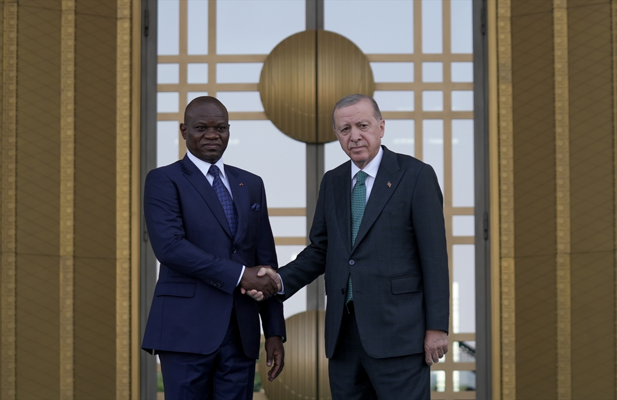 A A 20250731 38716001 38716000 C U M H U R B A S K A N I E R D O G A N G A B O N C U M H U R B A S K A N I O L I G U I N G U E M A Y I R E S M I T O R E N L E K A R S I L A D I