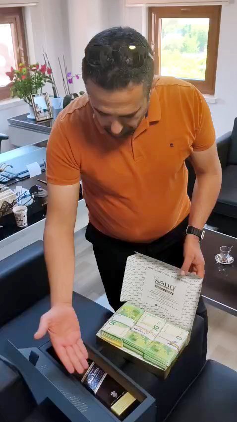 Gv C3L Bi Xw A Azi91