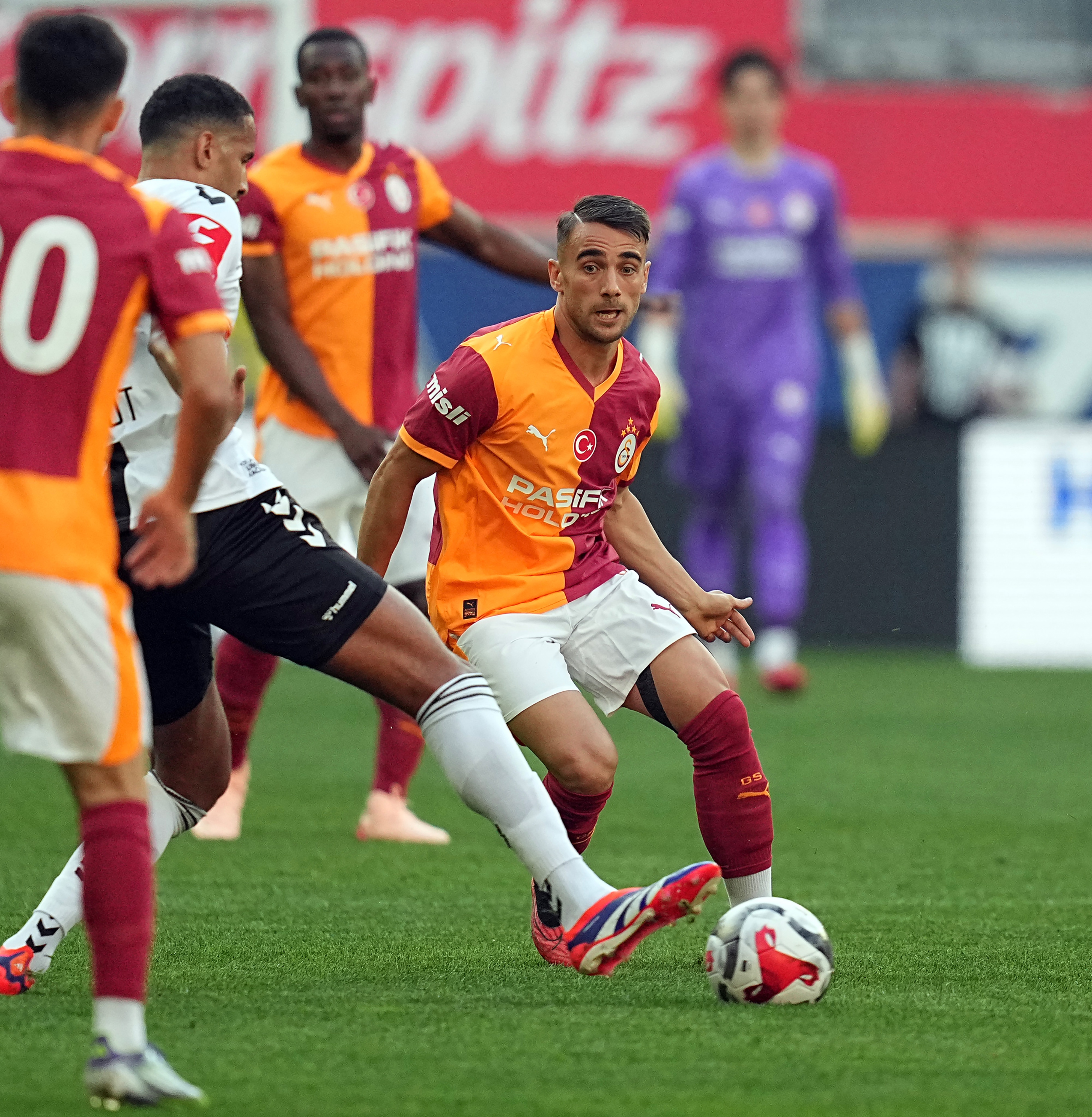 Gw U0Ds F X U A Eamu Z