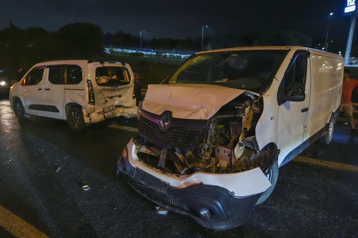 A A 20250801 38727386 38727383 E Y U P S U L T A N D A 16 A R A C I N K A R I S T I G I Z I N C I R L E M E T R A F I K K A Z A S I N D A 6 K I S I Y A R A L A N D I