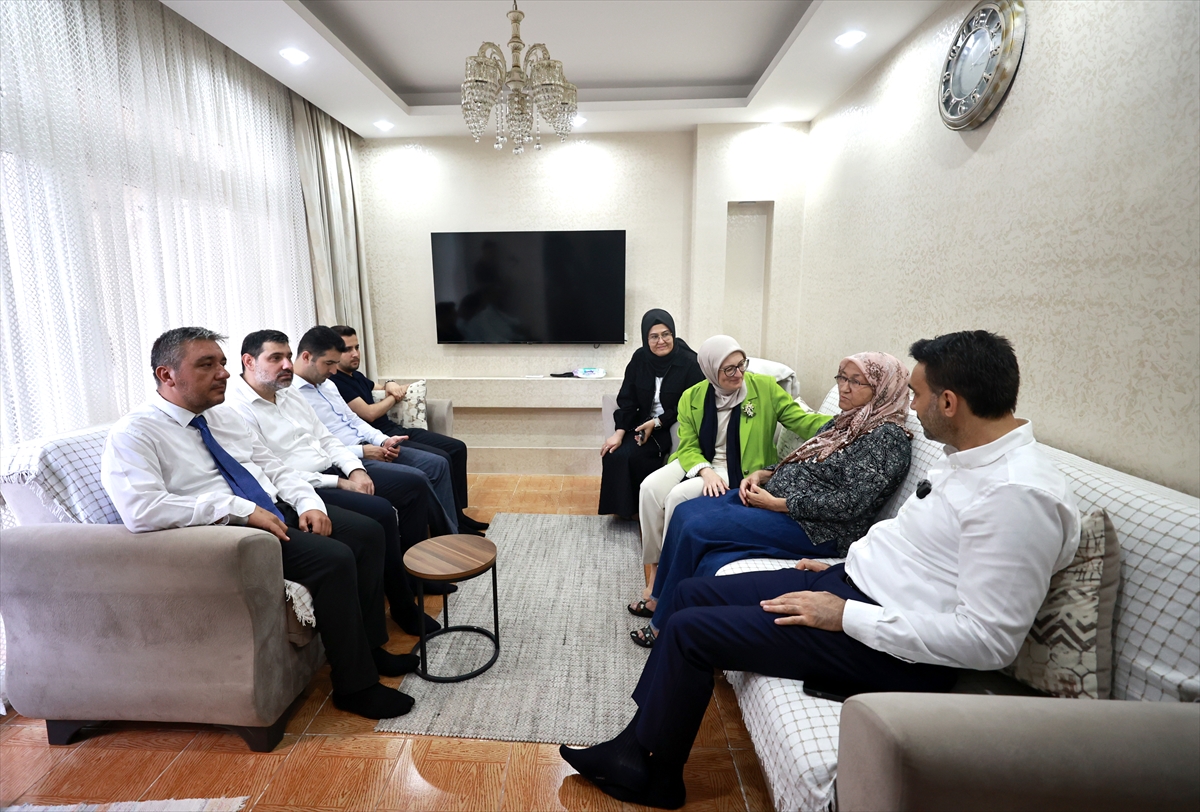 A A 20250808 38777105 38777101 C U M H U R B A S K A N I E R D O G A N I N T E R O R S U Z T U R K I Y E M E K T U B U M E R S I N D E S E H I T A N N E S I N E U L A S T I