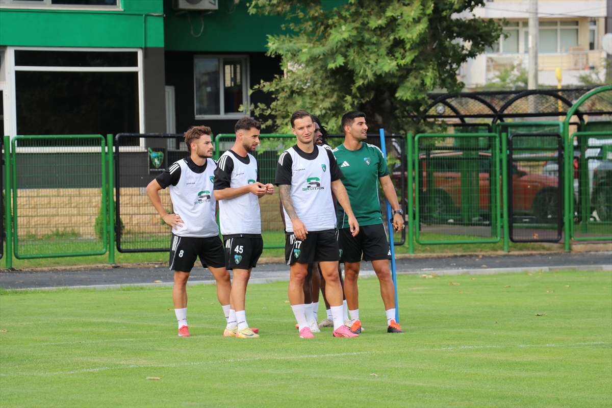 A A 20250809 38782604 38782597 K O C A E L I S P O R 16 Y I L S O N R A S U P E R L I G D E O Y N A Y A C A G I M A C I B E K L I Y O R