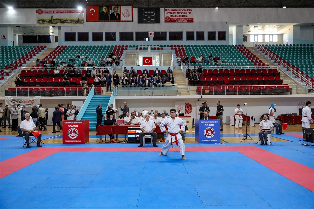 A A 20250809 38782625 38782622 G E N C L I K V E S P O R B A K A N I B A K T U R K I Y E K A R A T E P R E M I E R L I G I R I D V A N G U M U S E T A B I M U S A B A K A L A R I N I I Z L E D I