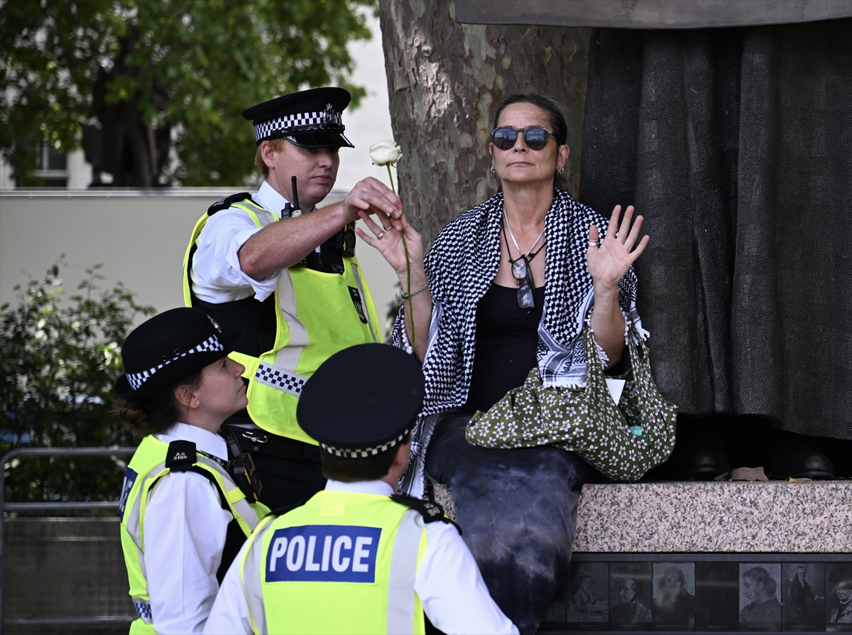 A A 20250809 38785409 38785398 L O N D R A D A F I L I S T I N E D E S T E K G O S T E R I S I