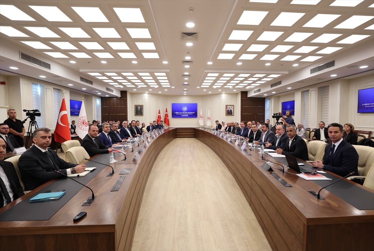 A A 20250811 38798979 38798976 B A K A N I S I K H A N D A N 8 D O N E M T O P L U S O Z L E S M E G O R U S M E L E R I N E I L I S K I N A C I K L A M A