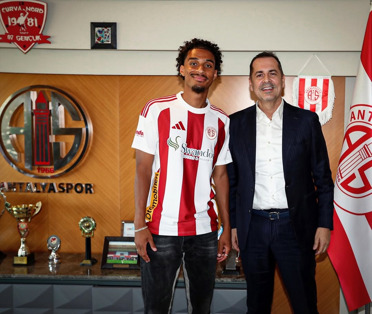 A A 20250813 38816688 38816686 A N T A L Y A S P O R G A M B I Y A L I F U T B O L C U C E E S A Y I T R A N S F E R E T T I