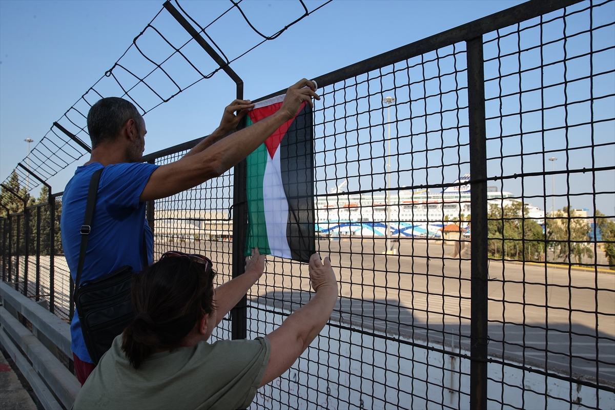 A A 20250814 38824860 38824857 Y U N A N I S T A N D A F I L I S T I N D E S T E K C I L E R I P I R E L I M A N I N D A I S R A I L L I L E R I T A S I Y A N G E M I Y I P R O T E S T O E T T I