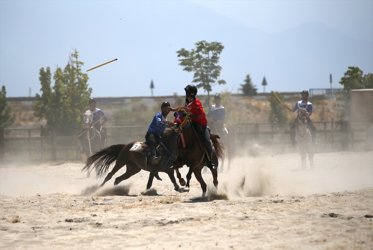 A A 20250823 38900342 38900329 A T A S P O R U C I R I T M A L A Z G I R T Z A F E R I K U T L A M A L A R I N A R E N K K A T T I